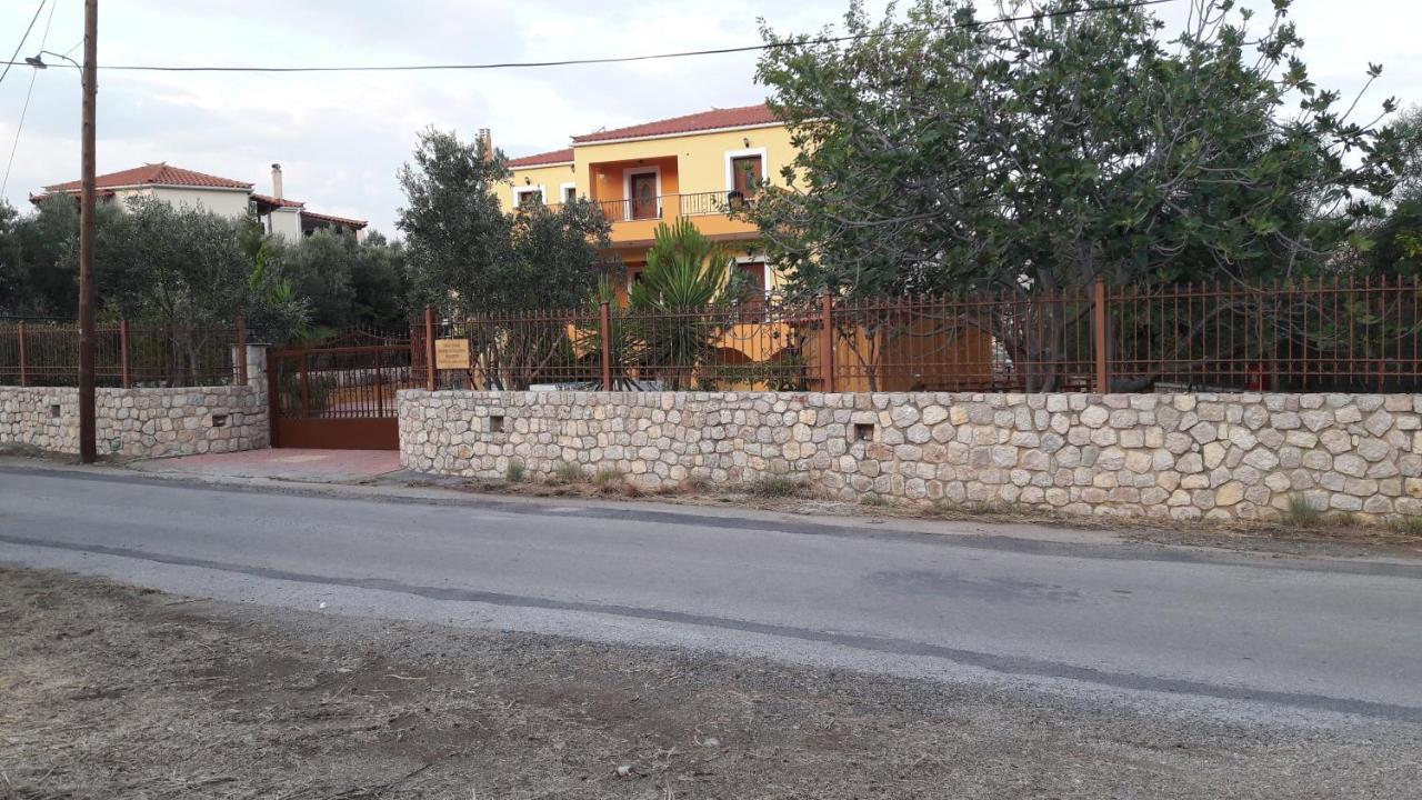 Savvas Apartments Plitra Bagian luar foto